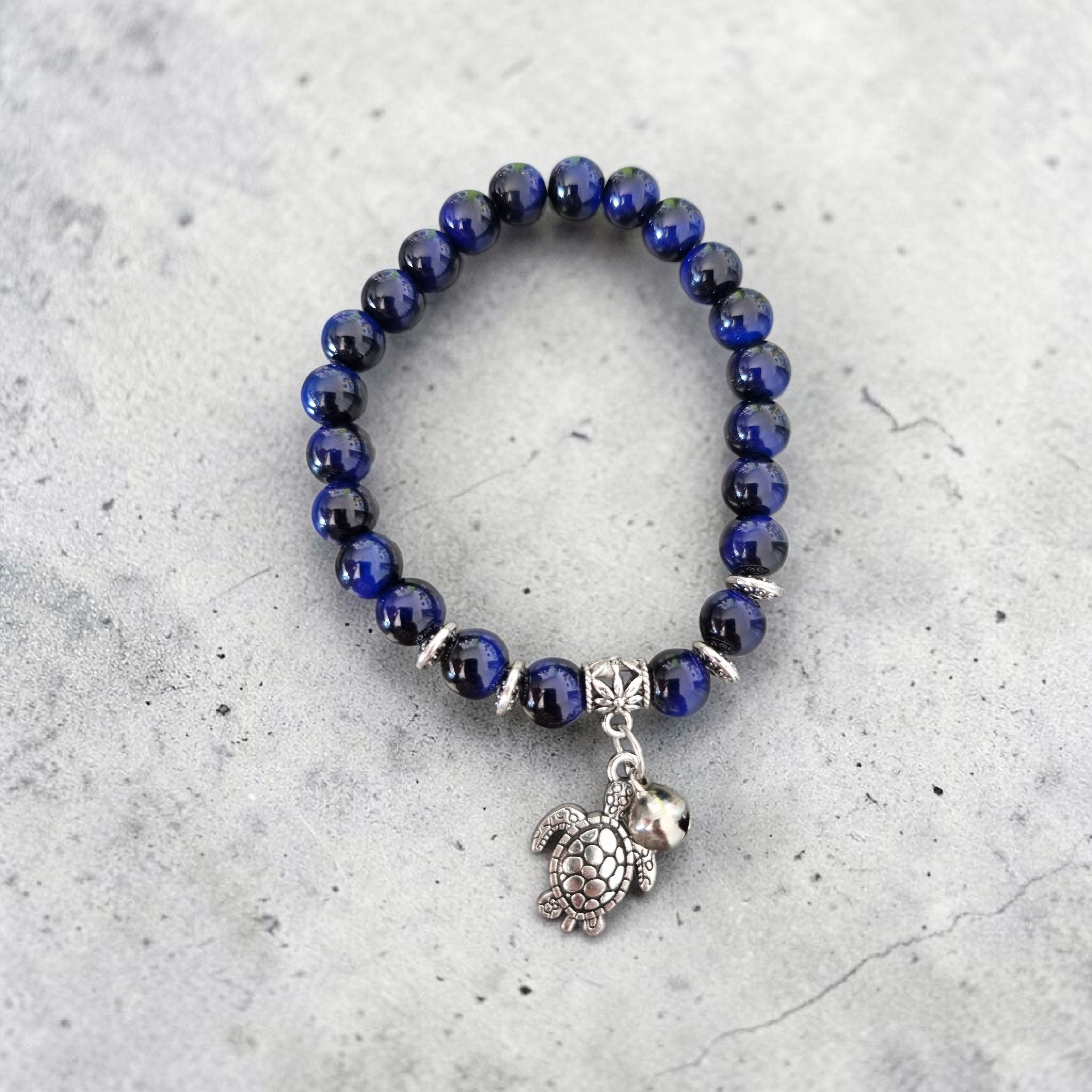 Bracelet œil de tigre bleu - Elégance et profondeur