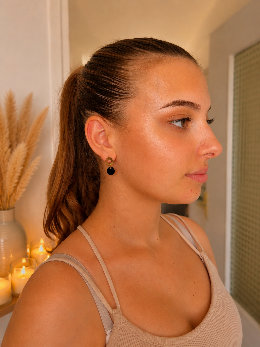 Boucles d'oreilles minimalistes noir & or